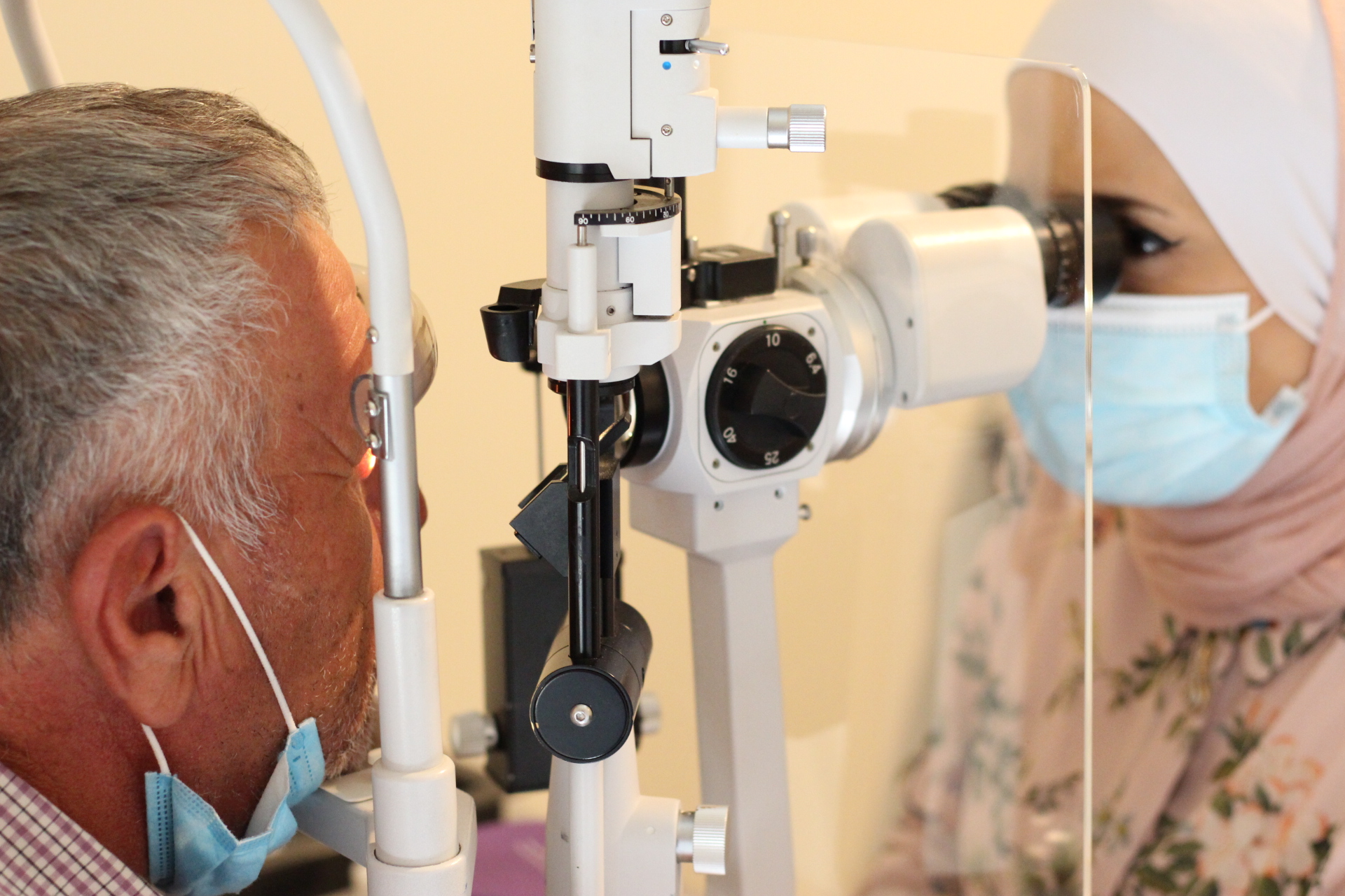 حملة لنضيء دربهم 2